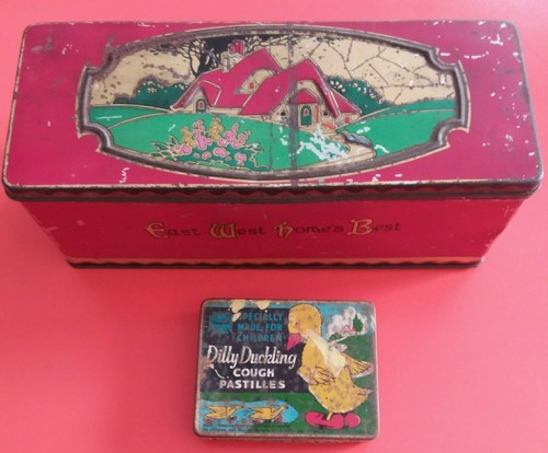 Vintage 1930s biscuit - 1930s, c.w.s.
