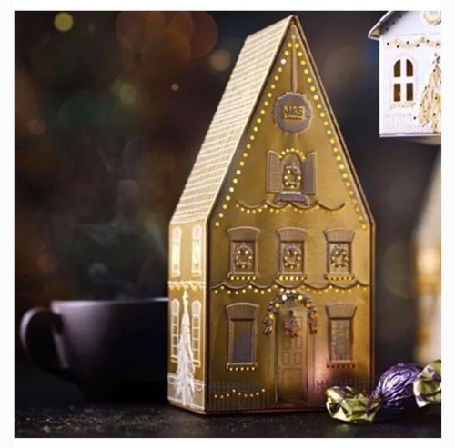 Tea light up house tin - 2,